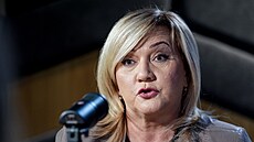 Hostem poadu Rozstel je pedsedkyn poslaneckého klubu ANO Alena Schillerová.