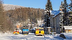 Dal�í nástupní mo�ností na b�eckou túru je nádra�í v Ostru�né.