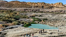 Mrtvé mo�e kv�li zm�nám klimatu i zna�nému odb�ru vody z p�ítok� dál vysychá....