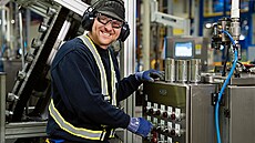 Nejistota v automotive u�í lidi hledat si stabilní práci