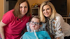 S Matýskem, kterého má v pé�i jeho babi�ka Jana Podsedníková.