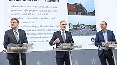 Tisková konference k programu dostupného nájemního bydlení v �R. Na snímku...