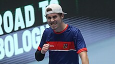 Maxim Mrva se hecuje v kvalifikaci Davis Cupu s Koreou.