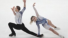 Jeden z choreografických prvk volné jízdy Natálie a Filipa Taschlerových na...