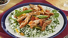 Vep�ové ragú s bylinkovou rý�í