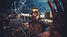 Alen Ljubi na koncert v praské O2 aren ku píleitosti 20 let fungování...