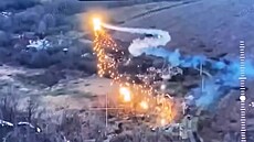 Ohnivý drak v akci. Ukrajinci ukázali, jak kropí Rusy termitem