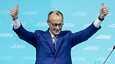 Kandidát na kanclée a spolkový pedseda CDU Friedrich Merz slaví po svém...