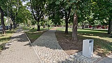 Po letech si park zaslou�il d�kladnou obnovu. 