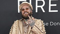 Teddy Swims na cenách Grammy v Los Angeles (2. února 2025)