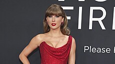 Taylor Swift na cenách Grammy v Los Angeles (2. února 2025)