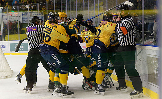 Poty�ka v utkání Vsetína se Zlínem.