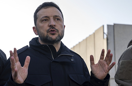 Ukrajinský prezident Volodymyr Zelenskyj (13. února 2025)