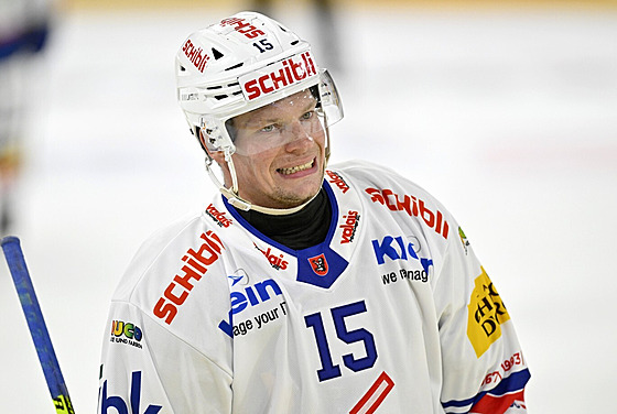 Finský hokejista Miro Aaltonen si za �výcarský Kloten kv�li u�ití kokainu u�...