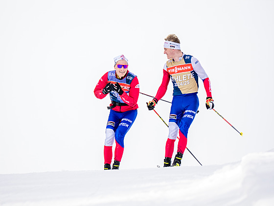 Ond�ej Moravec a Tomá� Mikyska p�i tréninkové vyjí��ce na tratích sv�tového...