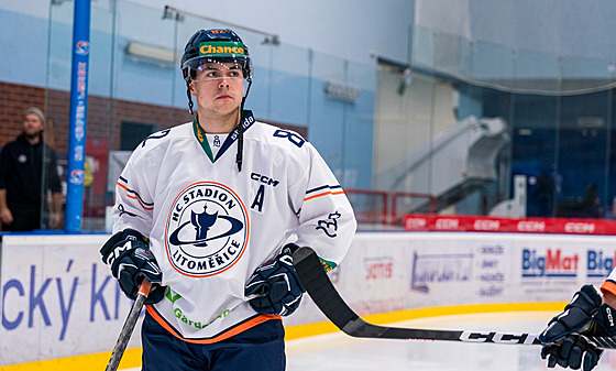 Filip Kuák, útoník hokejových Litomic.