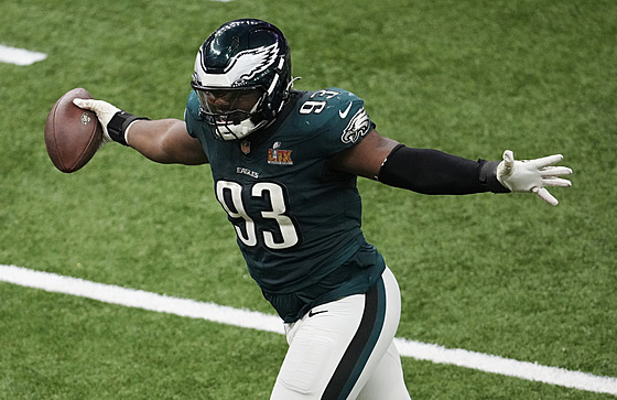 Milton Williams z Philadelphia Eagles oslavuje b�hem Super Bowlu proti Kansas...
