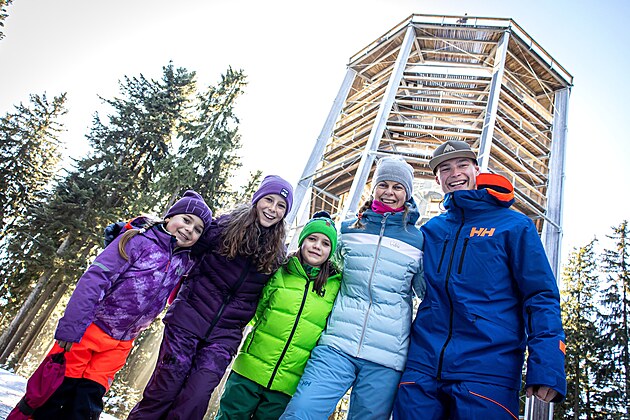 Jarn� pr�zdniny, kter� maj� styl? Rodinn� are�l Lipno!