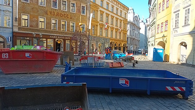 Nová dlaba
