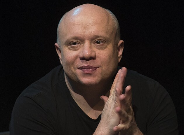 S mámou spolu nechtěli být v divadle, vzpomíná Marián Labuda na otce