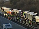 Nehoda �ty� kamion� na D1 p�ed Klimkovick�m tunelem u Ostravy. (17. �nora 2025)
