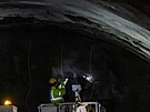 Ra�ba p�lkilometrov�ho d�lni�n�ho tunelu Homole postoupila do t�etiny. Ve v�t��...