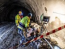 Ra�ba p�lkilometrov�ho d�lni�n�ho tunelu Homole postoupila do t�etiny. Ve v�t��...