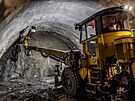 Ra�ba p�lkilometrov�ho d�lni�n�ho tunelu Homole postoupila do t�etiny. Ve v�t��...
