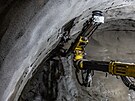 Ra�ba p�lkilometrov�ho d�lni�n�ho tunelu Homole postoupila do t�etiny. Ve v�t��...