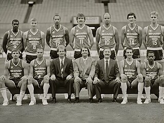 Basketbalový výb�r Manchesteru United v 80. letech.