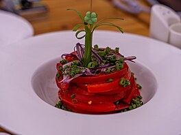 Tak luxusn� jako na fotce uzbecký Shakarap zpravidla nevypadá. Co to je? Docela...