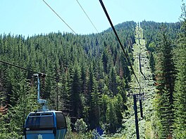 Silver Mountain Gondola ve stát� Idaho je o sto metr� krat�í ne� Wild Blue z...