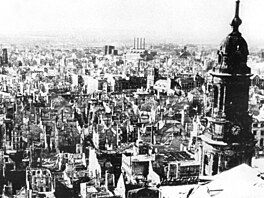 Povále�né odhady uvád�ly po�et ob�tí kolem 35 tisíc, co� odpovídalo i tvrzením...