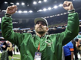 Herec Bradley Cooper, velký fanouek Philadelphia Eagles, slaví jejich...