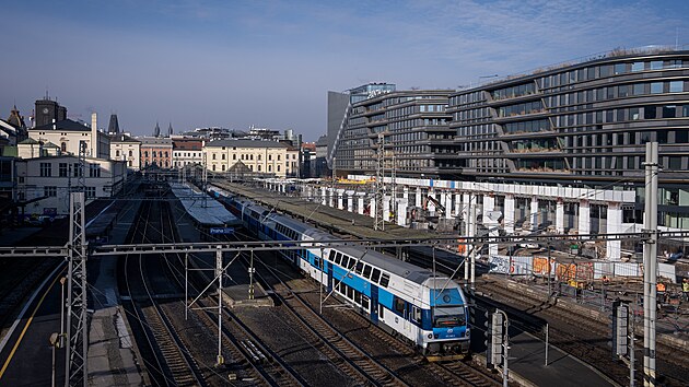 Rekonstrukce Masarykova ndra probh za plnho provozu, protoe jeho funkci nelze zastoupit. (11. nora 2025)