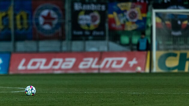 Karviná – Sparta 2: 3, kesintiyle dolu. Işıklar iki kez çıktı, üç gol Haraslin'i attı