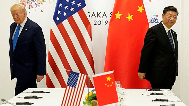 Na archivním snímku se americký prezident Donald Trump ú�astní bilaterálního...