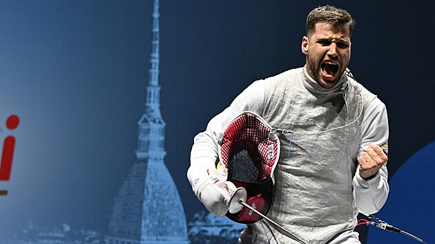 Fleretista Alexander Choupenitch se hecuje na Grand Prix v Tur�n�.