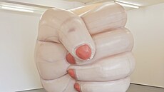 Expozice L�identité je situovaná do t�í um�le vytvo�ených pokoj� ve v�t�ích...