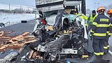 Provoz na dálnici D1 na 173. kilometru ve sm�ru na Brno zastavila vá�ná nehoda...