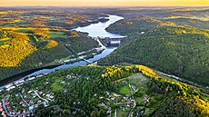 V objemu zadr�ené vody v �esku nemá Orlík konkurenci.