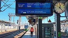 Nádraí v mst Suhl. Migranti odtud míili do Erfurtu za zábavou, pro...