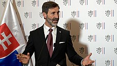 Je to za hranou, nakl Blanár ernochovou z vmování do slovenské politiky