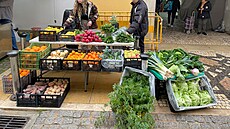 Sobotní trh v Silves nabízí �erstvou zeleninu a ovoce od farmá��.
