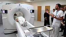 Prezentace nového CT p�ístroje Revolution Ascend výrobce GE HealthCare v...