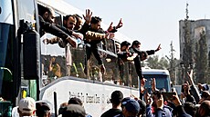 Proputní Palestinci se vrací do vlasti po uvolnní Izraelem. (15. února 2025)