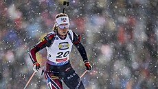 Karoline Offigstad Knottenová na trati sprintu na mistrovství sv�ta v...