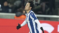 Takefusa Kubo z Realu Sociedad si vychutnává gólové pocity v zápase s...