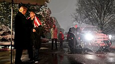 Americký prezident Donald Trump s americkým u�itelem propu�t�ným z ruského...