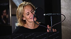 Monika Absolonová vydává nové album LÁSKA